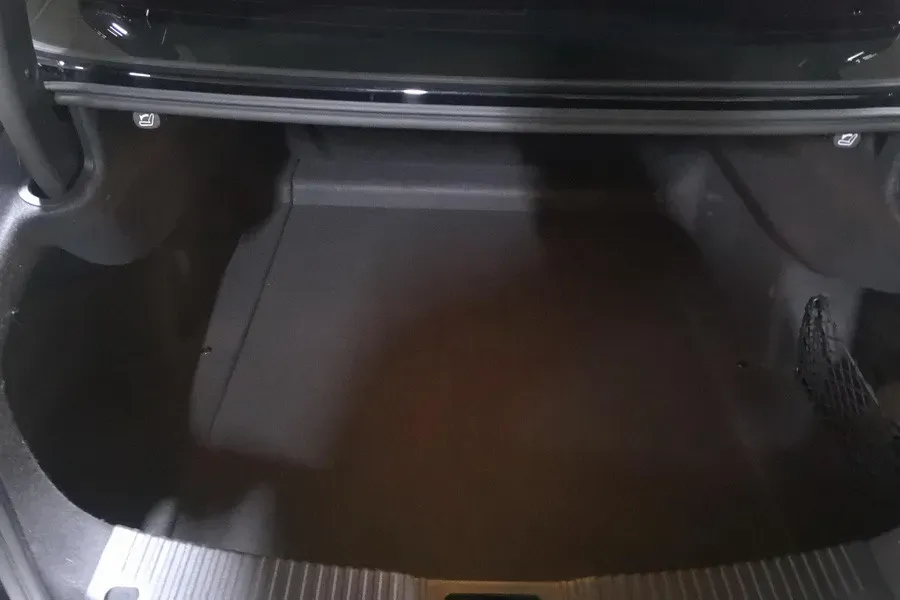 2024 HongQi H5 1.5T 169HP L4 7DCT,autocango,china used car exporter,china ev exporter,chinese used car exporter,chinese used ev exporter