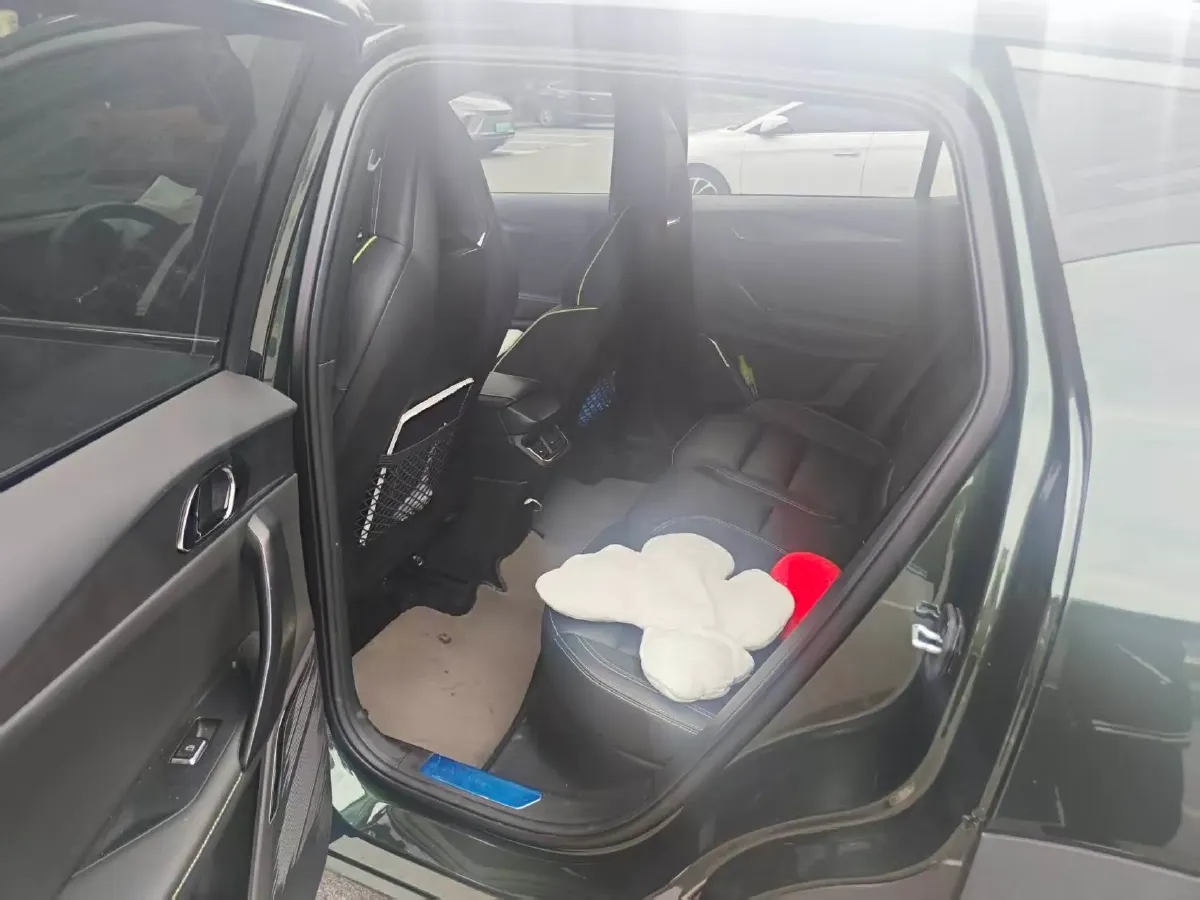 2023 LYNK&CO 03 1.5T 181HP L4 7DCT,autocango,china used car exporter,china ev exporter,chinese used car exporter,chinese used ev exporter