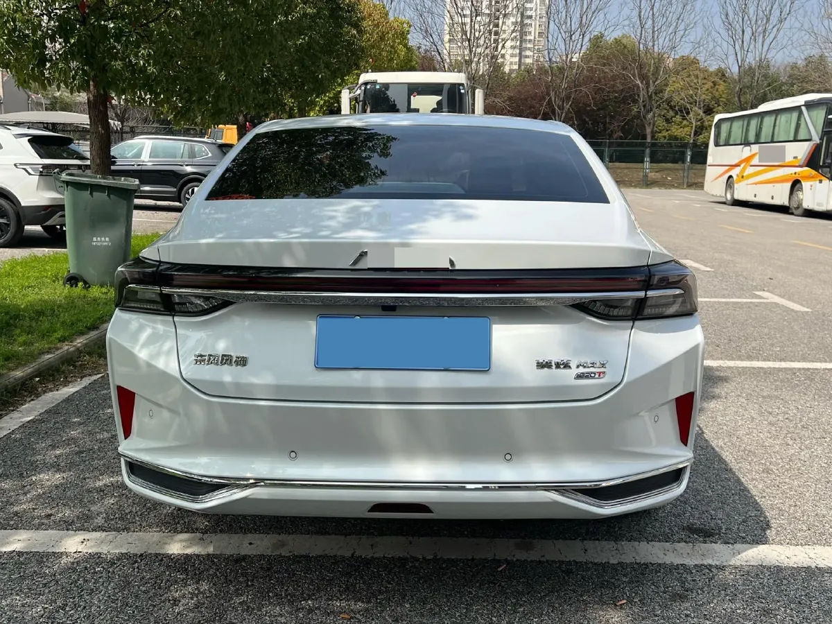 2024 DongFeng Aeolus YiXuan MAX 1.5T 197HP L4 7DCT,autocango,china used car exporter,china ev exporter,chinese used car exporter,chinese used ev exporter