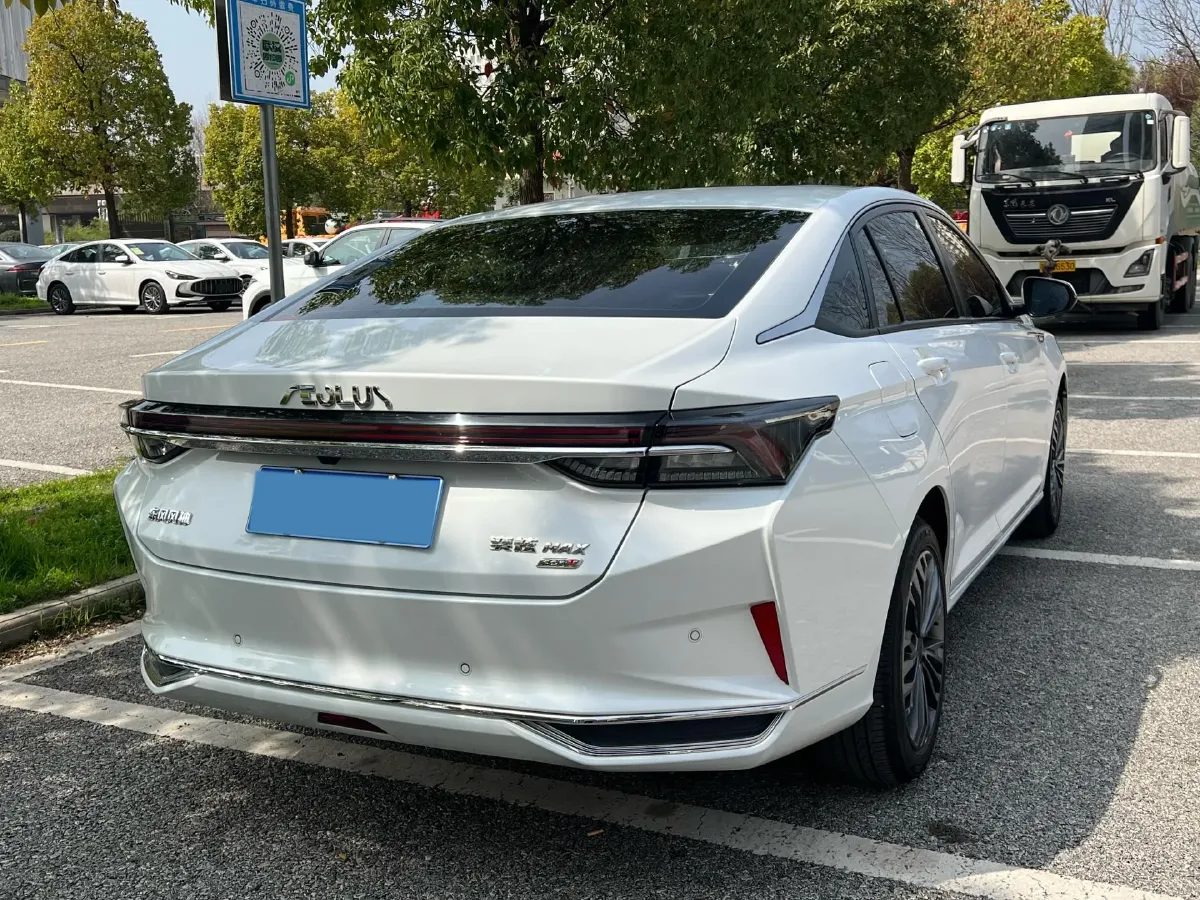 2024 DongFeng Aeolus YiXuan MAX 1.5T 197HP L4 7DCT,autocango,china used car exporter,china ev exporter,chinese used car exporter,chinese used ev exporter