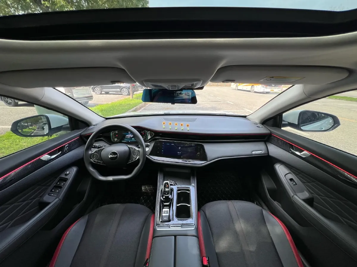 2024 DongFeng Aeolus YiXuan MAX 1.5T 197HP L4 7DCT,autocango,china used car exporter,china ev exporter,chinese used car exporter,chinese used ev exporter