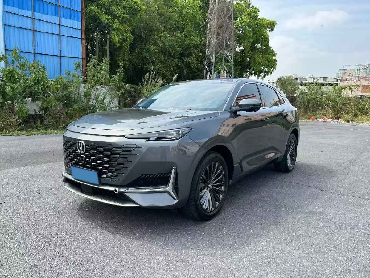 2021 ChangAn UNI-K 2.0T 233HP L4 8AT,autocango,china used car exporter,china ev exporter,chinese used car exporter,chinese used ev exporter