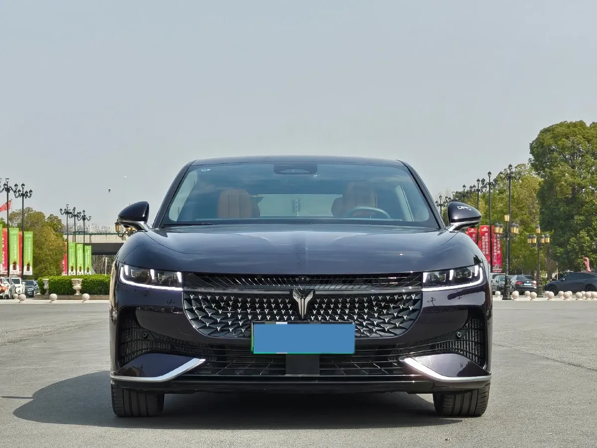 2024 Voyah ZhuiGuang 1.5T 136HP L4 PHEV 43KWH,autocango,china used car exporter,china ev exporter,chinese used car exporter,chinese used ev exporter