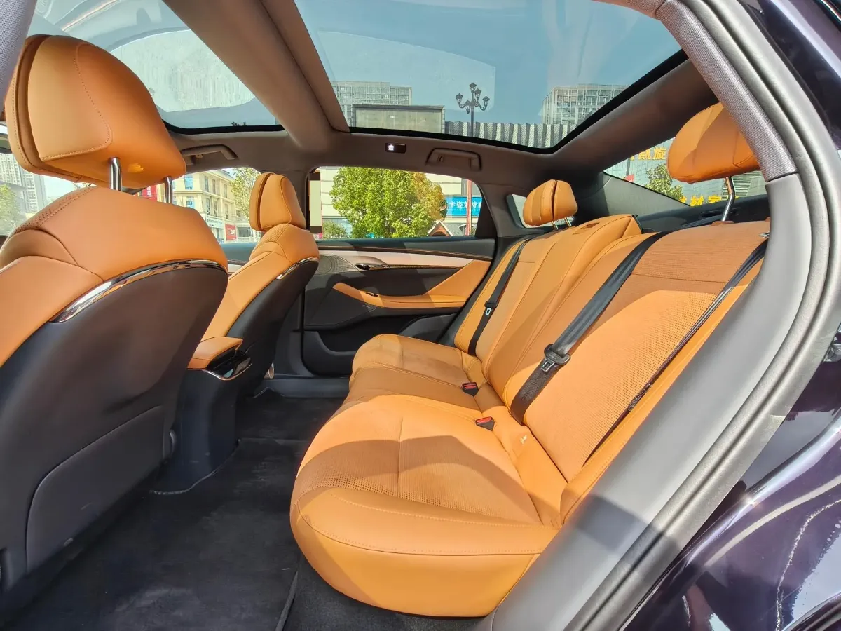 2024 Voyah ZhuiGuang 1.5T 136HP L4 PHEV 43KWH,autocango,china used car exporter,china ev exporter,chinese used car exporter,chinese used ev exporter