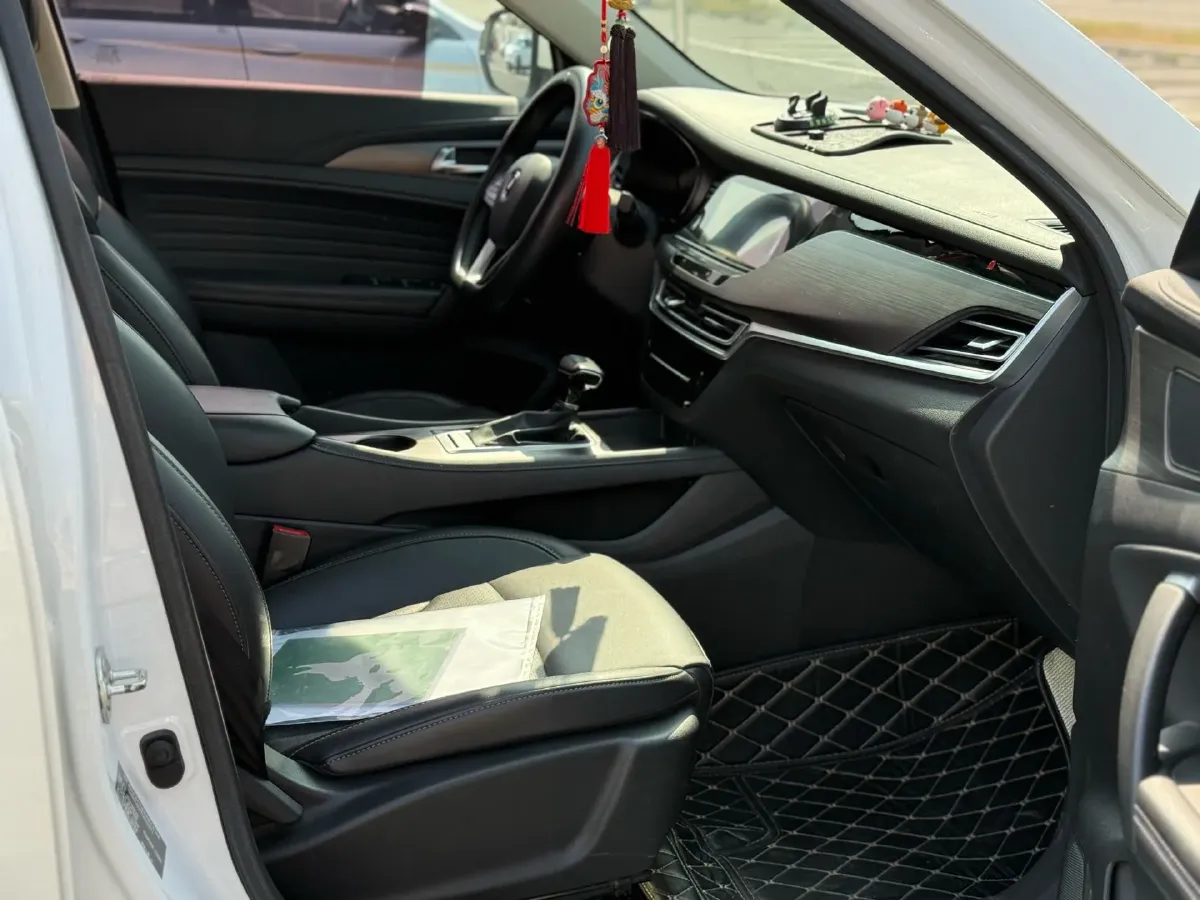 2019 ChangAn CS35 Plus 1.4T 158HP L4 7DCT,autocango,china used car exporter,china ev exporter,chinese used car exporter,chinese used ev exporter