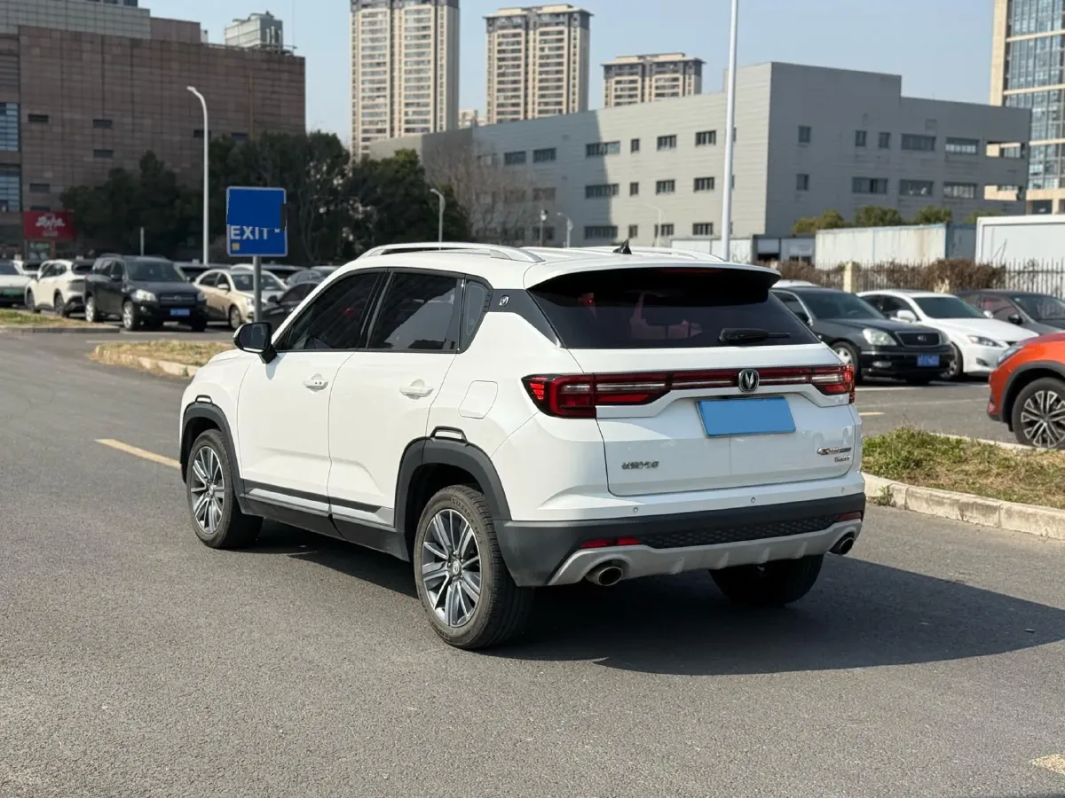 2019 ChangAn CS35 Plus 1.4T 158HP L4 7DCT,autocango,china used car exporter,china ev exporter,chinese used car exporter,chinese used ev exporter