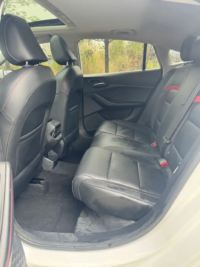 2021 MG 5 1.5L 120HP L4 CVT,autocango,china used car exporter,china ev exporter,chinese used car exporter,chinese used ev exporter