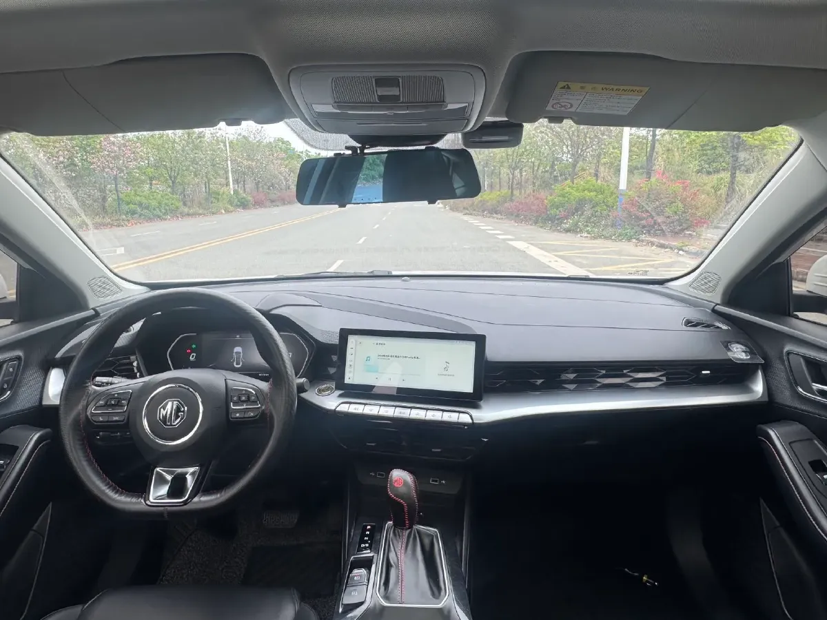 2021 MG 5 1.5L 120HP L4 CVT,autocango,china used car exporter,china ev exporter,chinese used car exporter,chinese used ev exporter