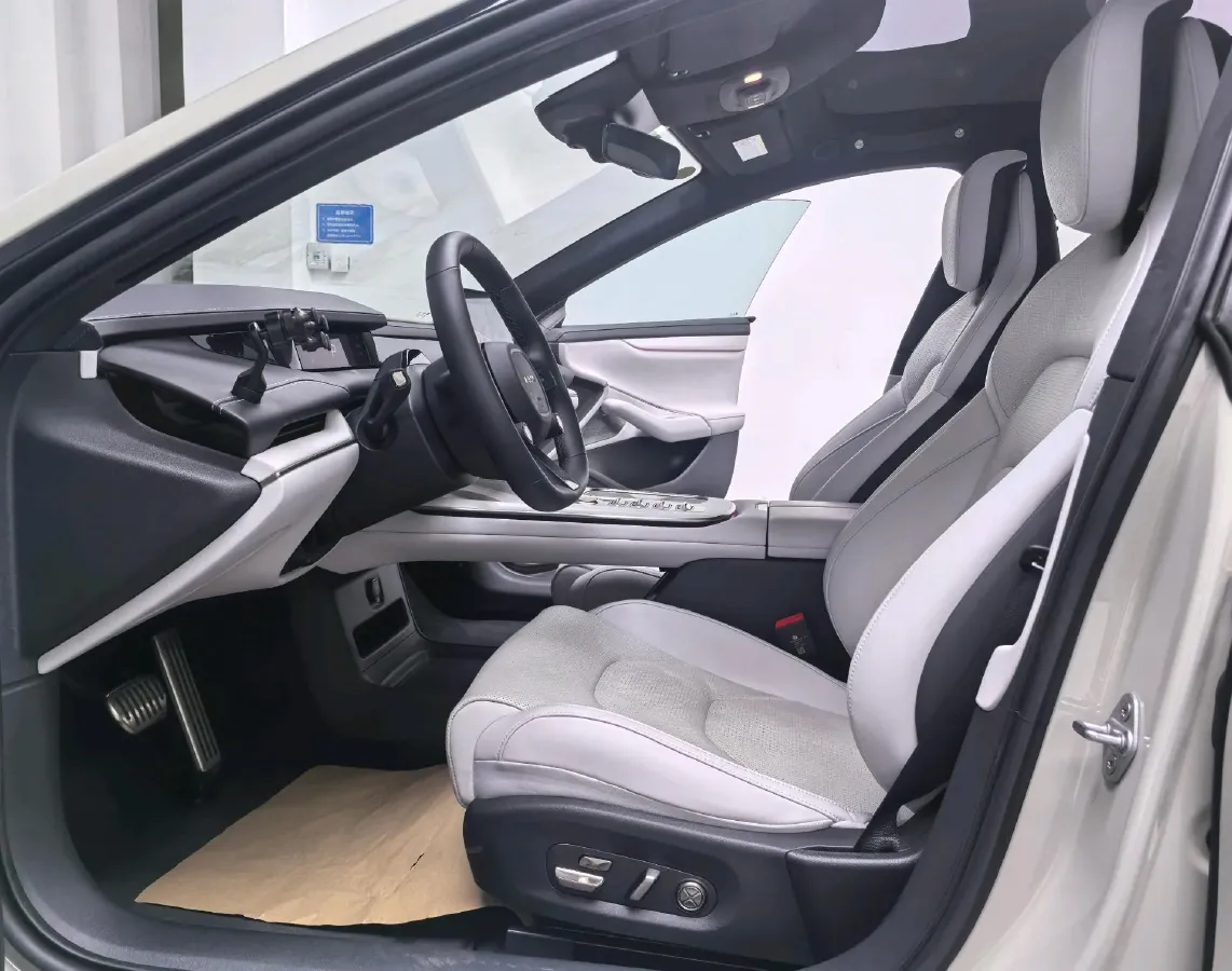 2024 MI SU7 BEV 101KWH,autocango,china used car exporter,china ev exporter,chinese used car exporter,chinese used ev exporter