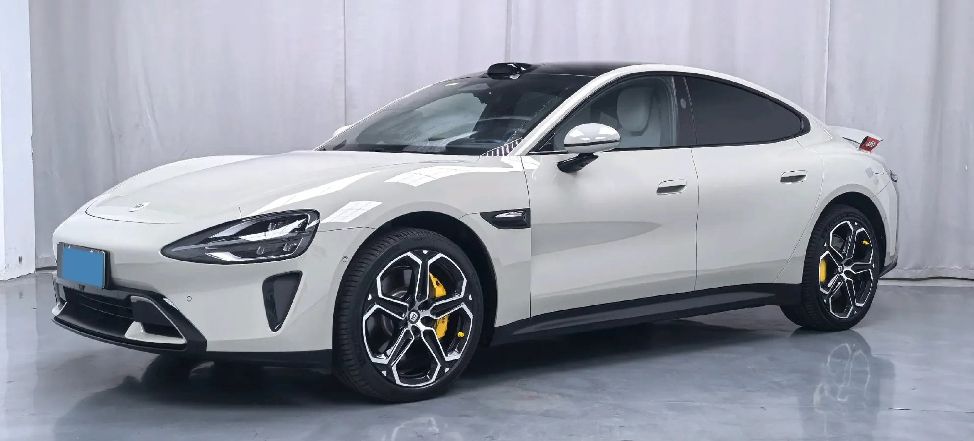 2024 MI SU7 BEV 101KWH,autocango,china used car exporter,china ev exporter,chinese used car exporter,chinese used ev exporter