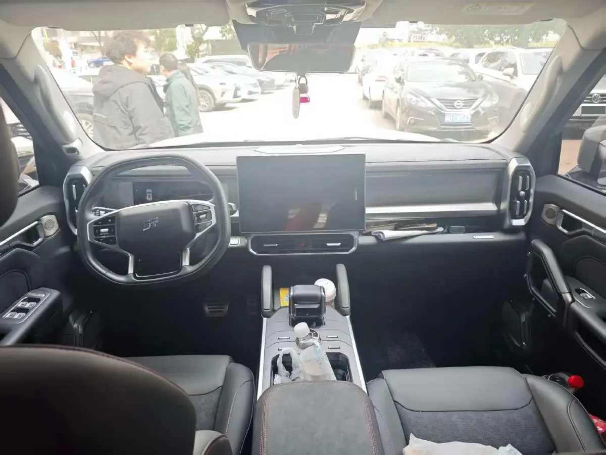 2023 Jetour Traveller 2.0T 254HP L4 7DCT,autocango,china used car exporter,china ev exporter,chinese used car exporter,chinese used ev exporter