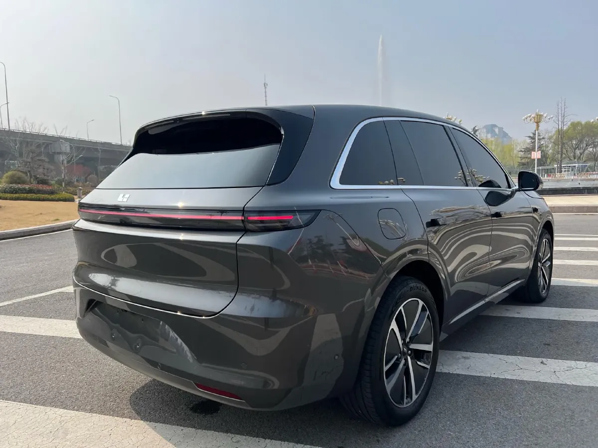 2024 Li L6 Range Extended 154HP L4 REEV 36.8KWH,autocango,china used car exporter,china ev exporter,chinese used car exporter,chinese used ev exporter