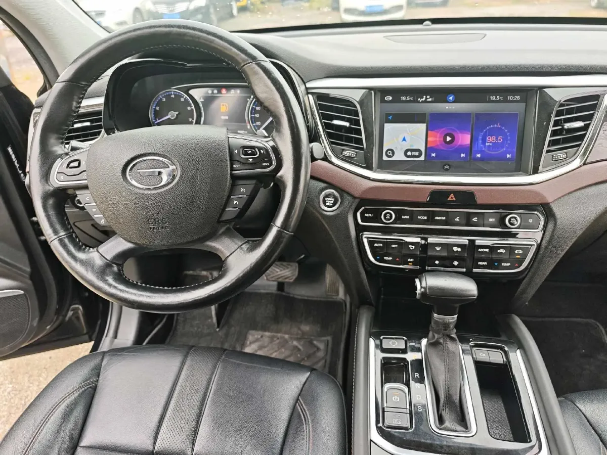 2017 GAC Trumpchi GS8 2.0T 201HP L4 6AT,autocango,china used car exporter,china ev exporter,chinese used car exporter,chinese used ev exporter