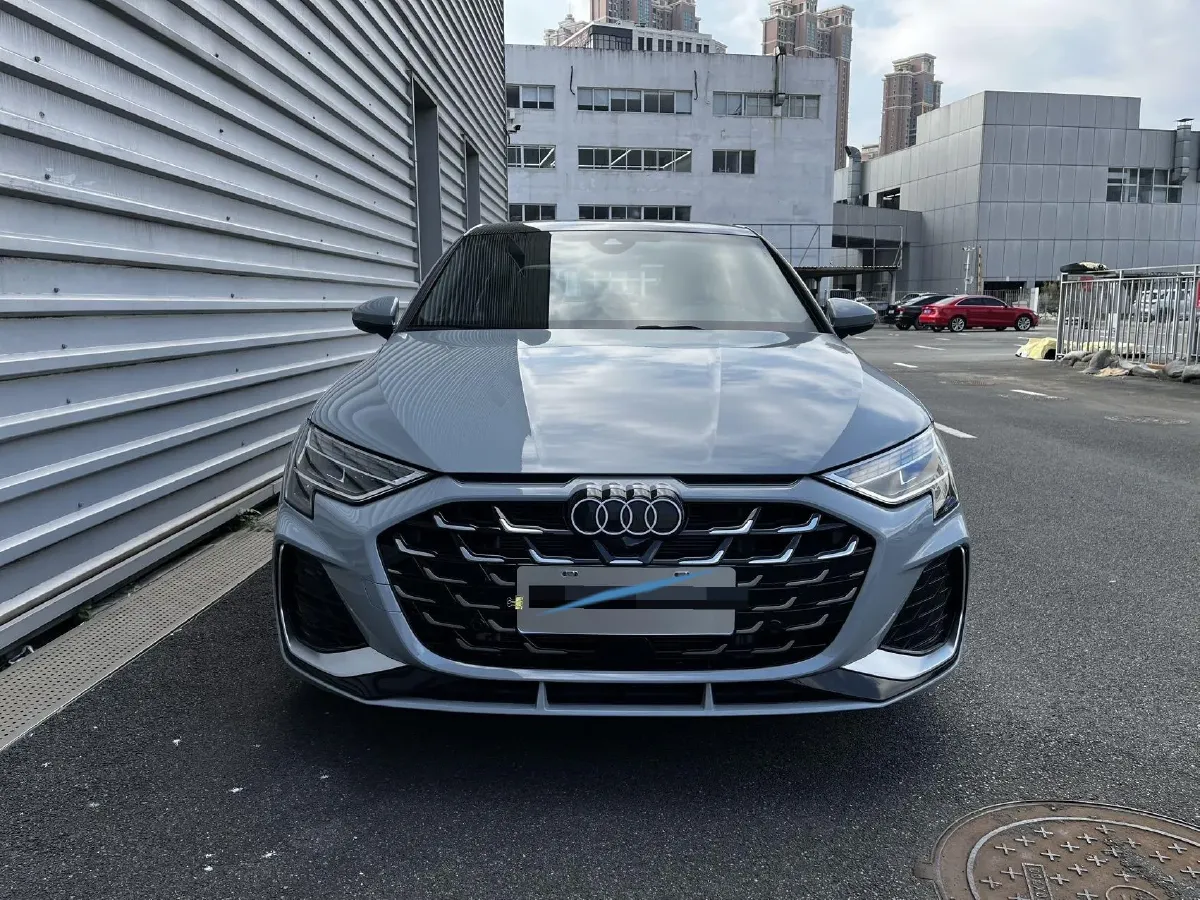 2025 Audi A3 1.5T 160HP L4 7DCT,autocango,china used car exporter,china ev exporter,chinese used car exporter,chinese used ev exporter