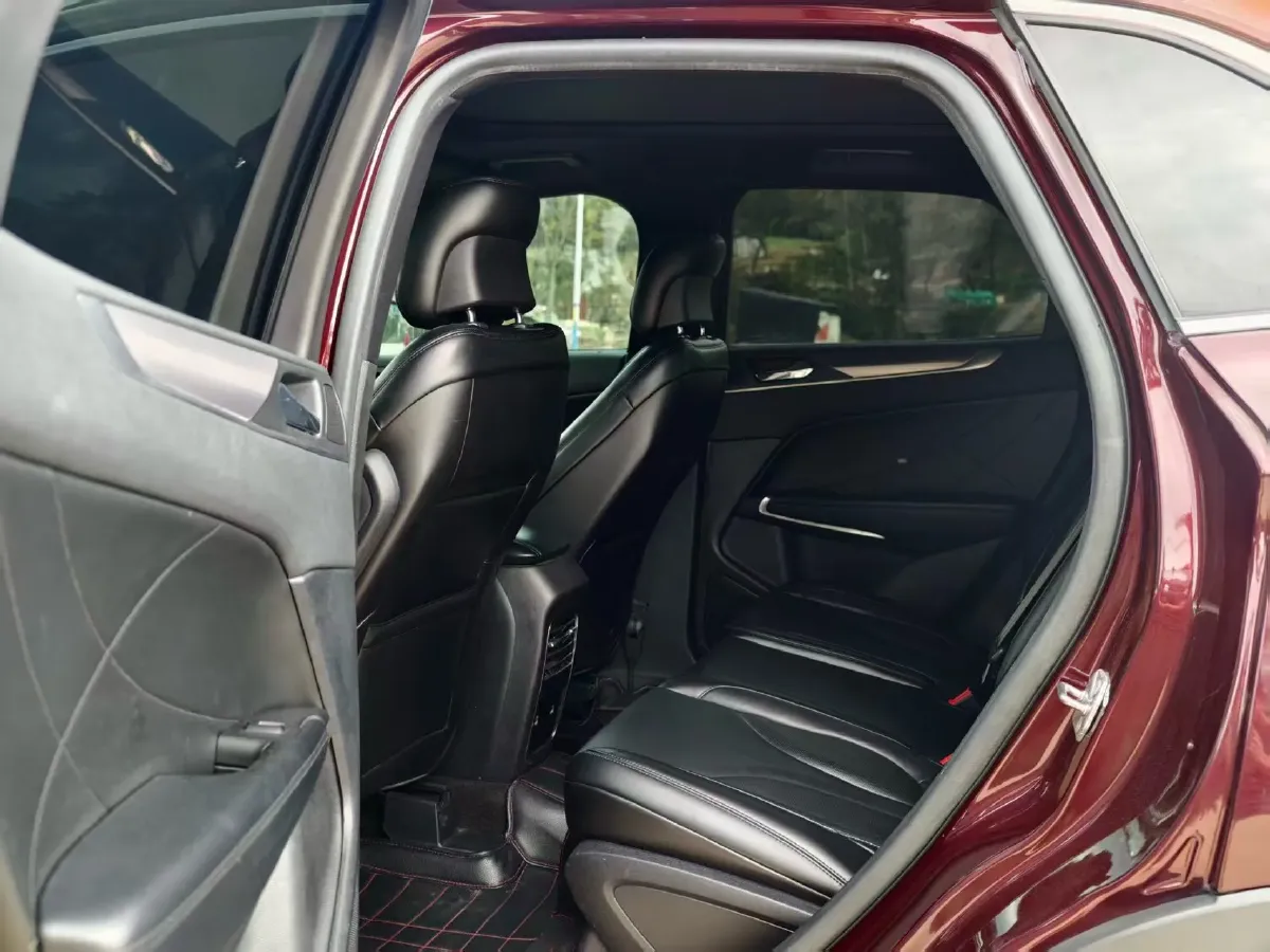 2019 Lincoln MKC 2.0T 203HP L4 6AT,autocango,china used car exporter,china ev exporter,chinese used car exporter,chinese used ev exporter