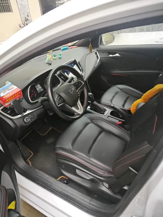 2020 Chevrolet Monza 1.3T 163HP L3 6AT,autocango,china used car exporter,china ev exporter,chinese used car exporter,chinese used ev exporter