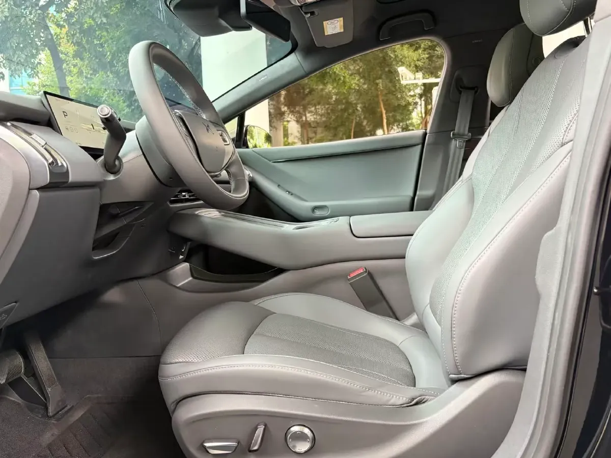 2024 Xpeng P7+ BEV 60.7KWH,autocango,china used car exporter,china ev exporter,chinese used car exporter,chinese used ev exporter