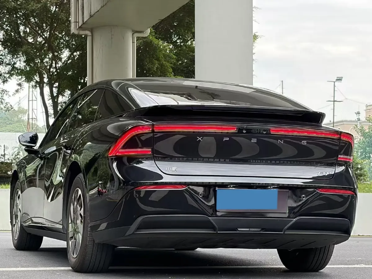 2024 Xpeng P7+ BEV 60.7KWH,autocango,china used car exporter,china ev exporter,chinese used car exporter,chinese used ev exporter