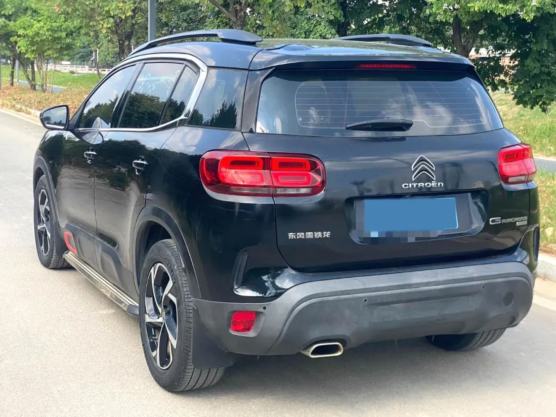 2017 Citroen C5 Aircross 1.6T 167HP L4 6AT,autocango,china used car exporter,china ev exporter,chinese used car exporter,chinese used ev exporter
