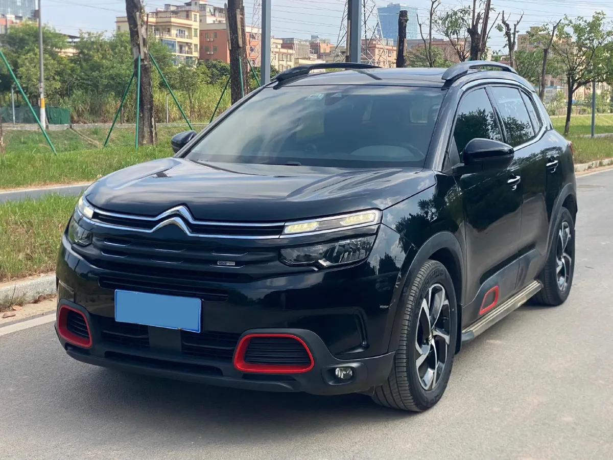 2017 Citroen C5 Aircross 1.6T 167HP L4 6AT,autocango,china used car exporter,china ev exporter,chinese used car exporter,chinese used ev exporter