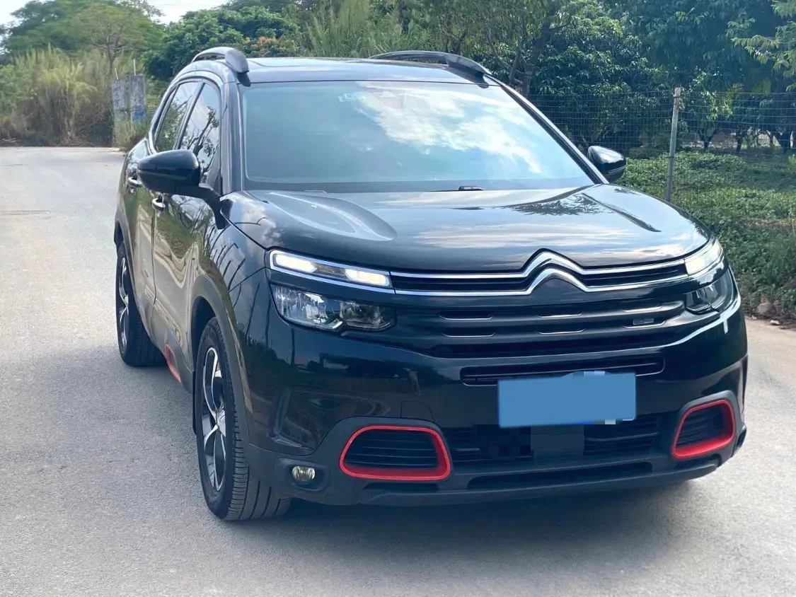2017 Citroen C5 Aircross 1.6T 167HP L4 6AT,autocango,china used car exporter,china ev exporter,chinese used car exporter,chinese used ev exporter