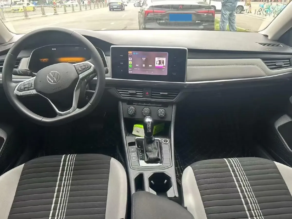 2023 Volkswagen Bora 1.2T 116HP L4 7DCT,autocango,china used car exporter,china ev exporter,chinese used car exporter,chinese used ev exporter