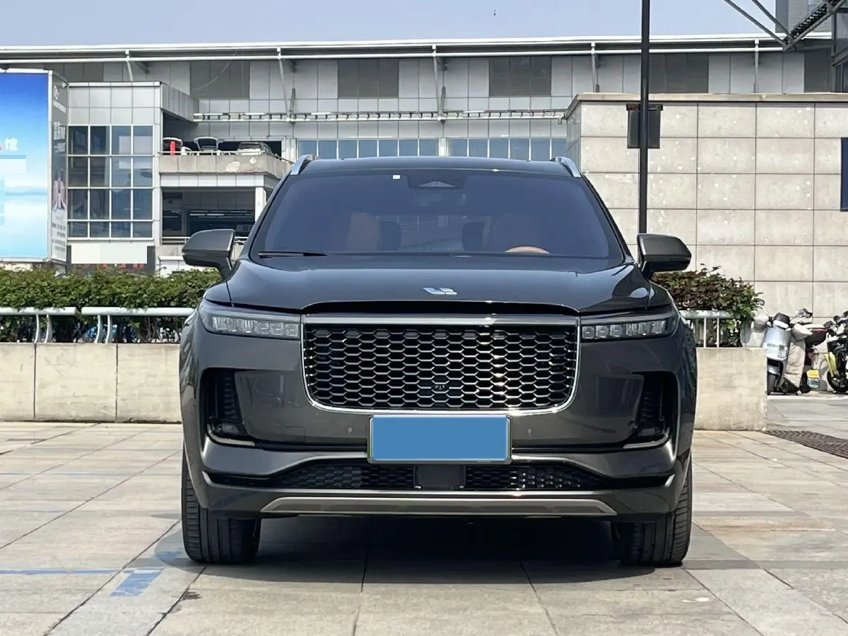 2021 Li ONE Range Extended 131HP REEV 40.5KWH,autocango,china used car exporter,china ev exporter,chinese used car exporter,chinese used ev exporter
