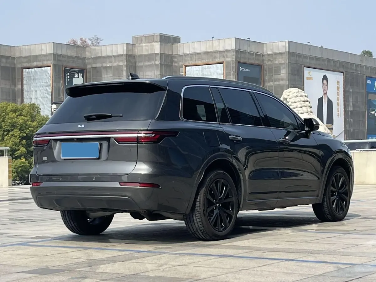 2021 Li ONE Range Extended 131HP REEV 40.5KWH,autocango,china used car exporter,china ev exporter,chinese used car exporter,chinese used ev exporter