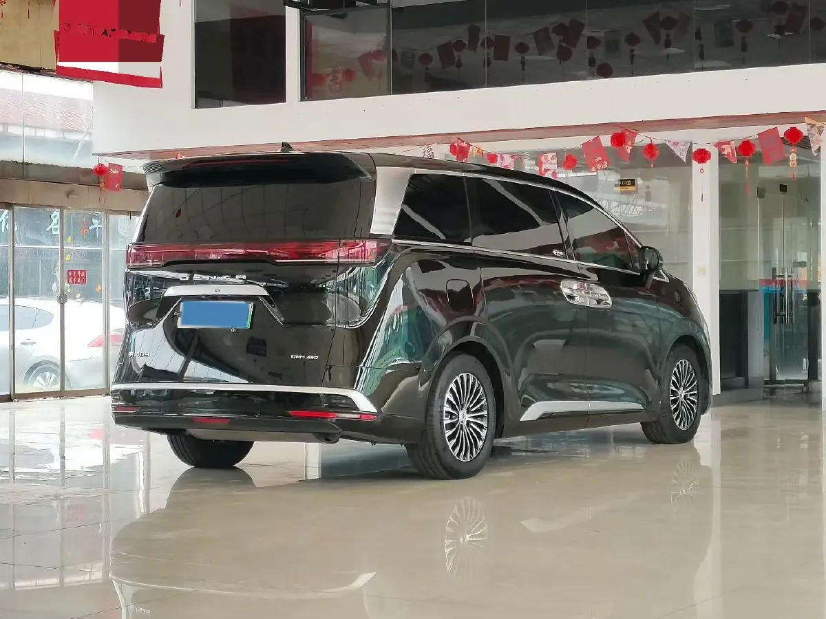 2024 Denza D9 1.5T 139HP L4 E-CVT PHEV 40KWH,autocango,china used car exporter,china ev exporter,chinese used car exporter,chinese used ev exporter