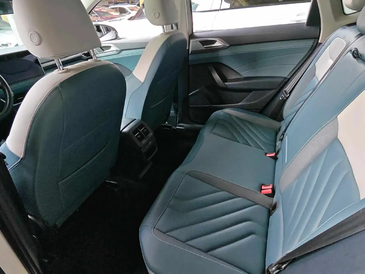 2023 Volkswagen Tharu 1.5T 160HP L4 7DCT,autocango,china used car exporter,china ev exporter,chinese used car exporter,chinese used ev exporter