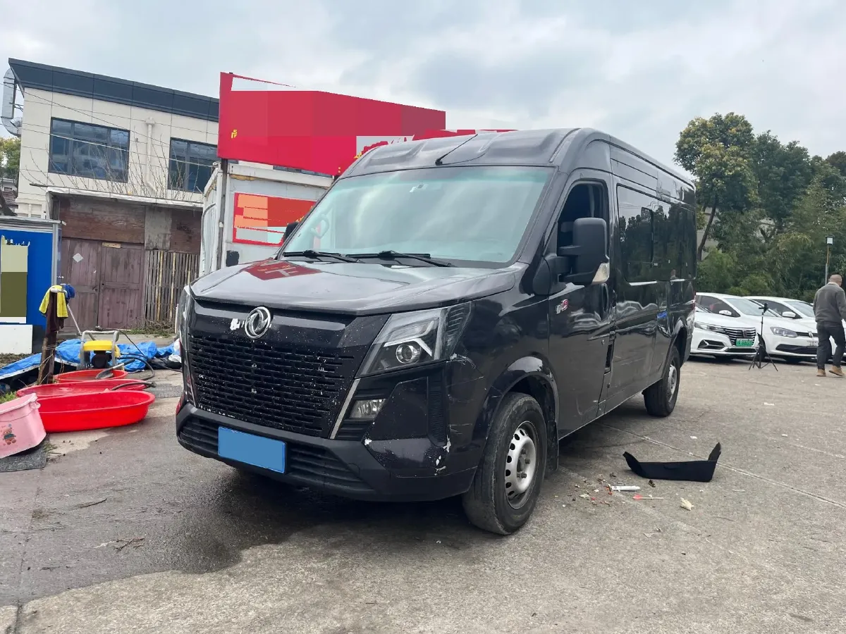 2023 MAXUS XinTu V70 2.0T 125HP L4 6MT,autocango,china used car exporter,china ev exporter,chinese used car exporter,chinese used ev exporter