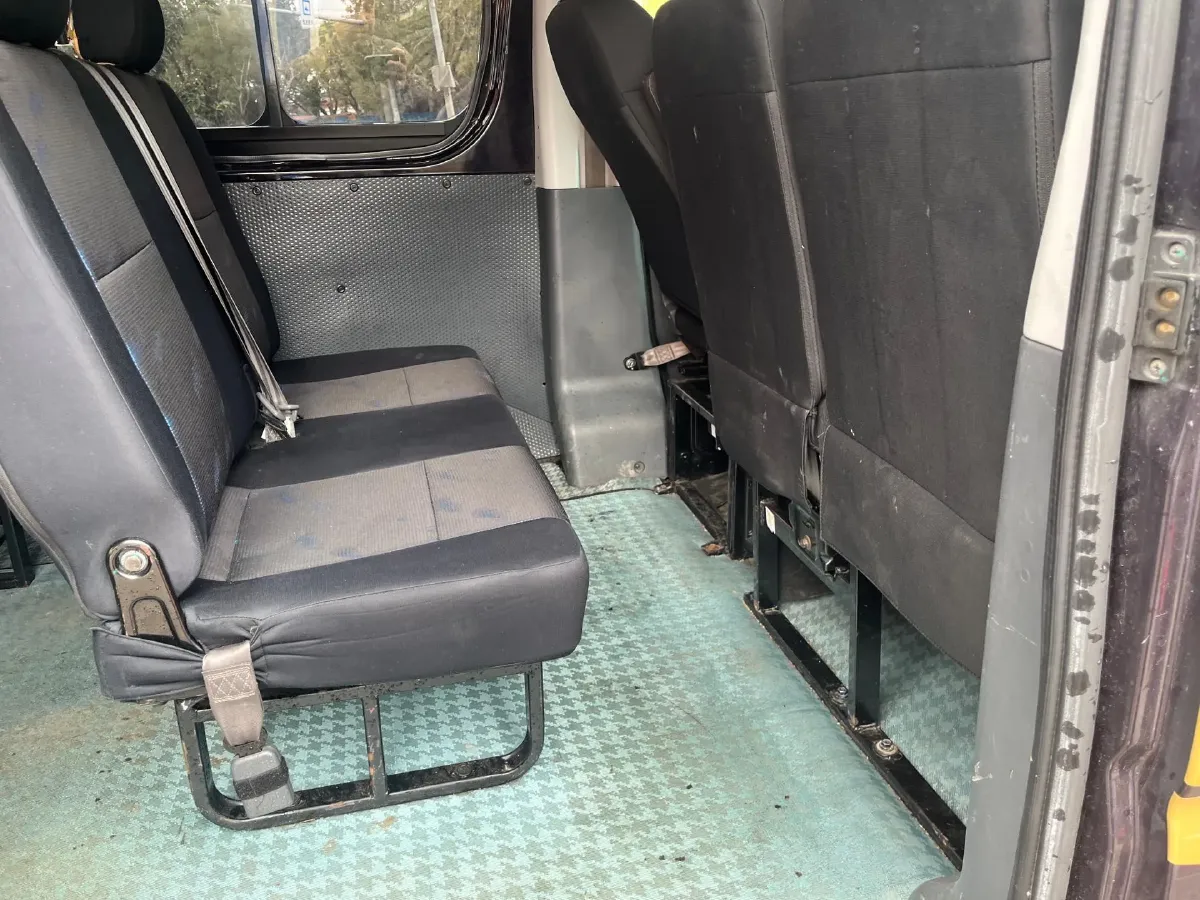 2023 MAXUS XinTu V70 2.0T 125HP L4 6MT,autocango,china used car exporter,china ev exporter,chinese used car exporter,chinese used ev exporter