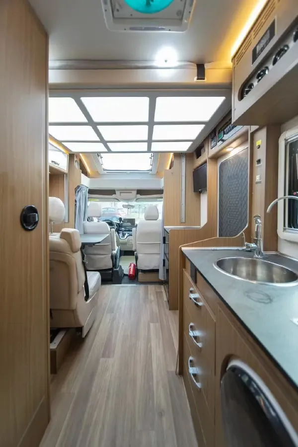 2019 MAXUS XinTu V90 2.0T 148HP L4 6AT,autocango,china used car exporter,china ev exporter,chinese used car exporter,chinese used ev exporter