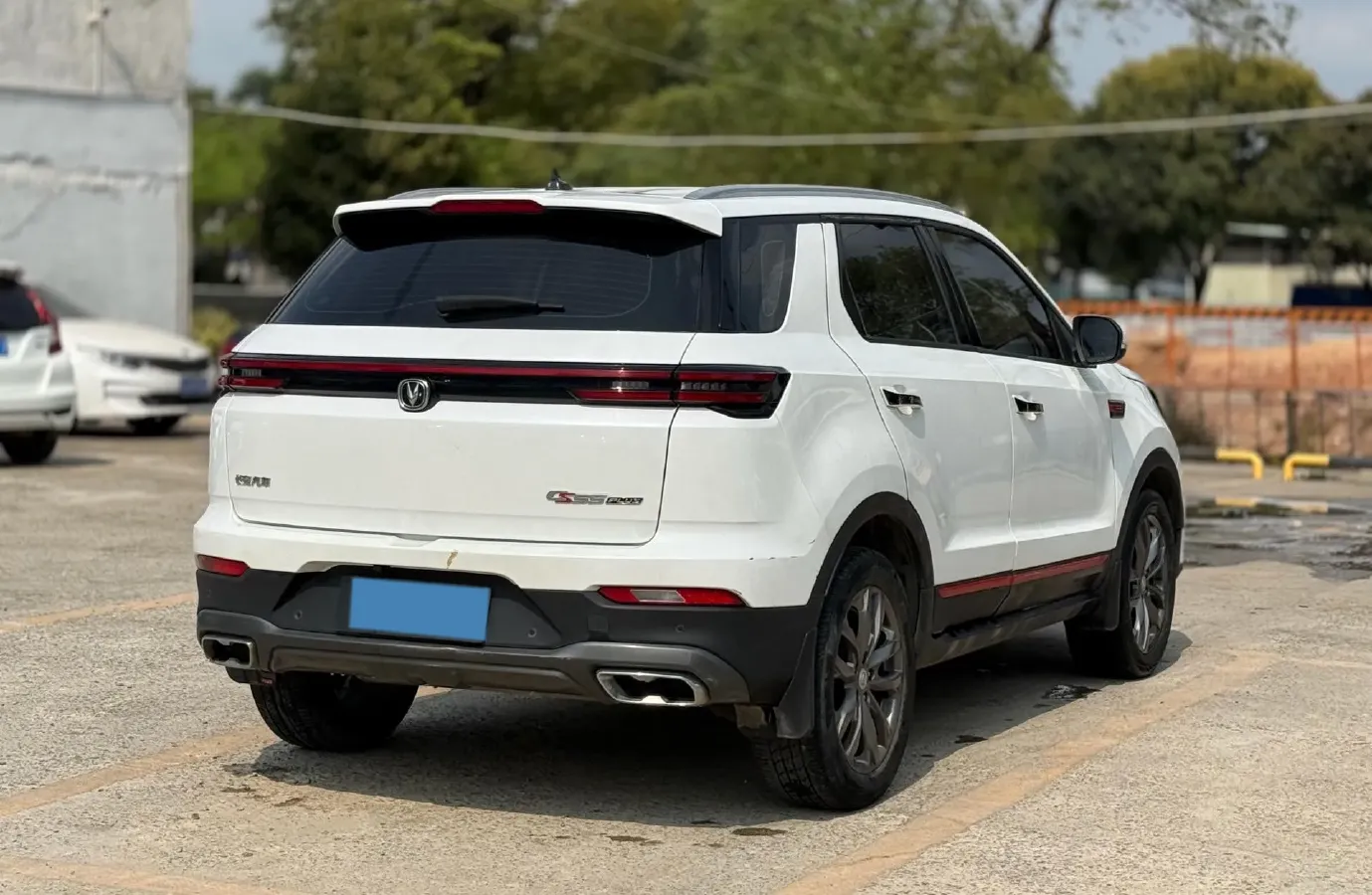 2022 ChangAn Oshan X7 Plus 1.5T 188HP L4 7DCT,autocango,china used car exporter,china ev exporter,chinese used car exporter,chinese used ev exporter
