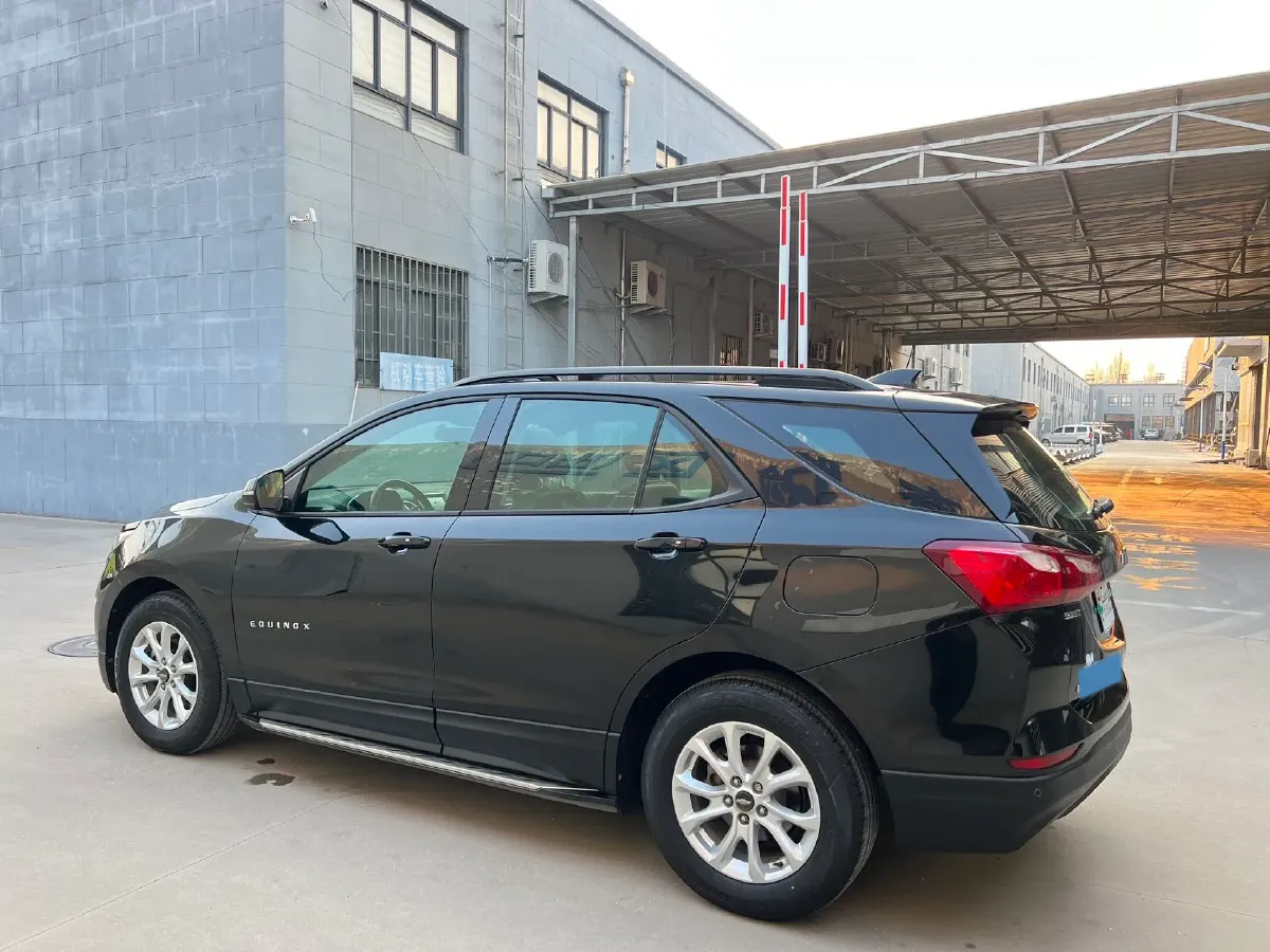 2018 Chevrolet Equinox 1.5T 180HP L4 6AT,autocango,china used car exporter,china ev exporter,chinese used car exporter,chinese used ev exporter