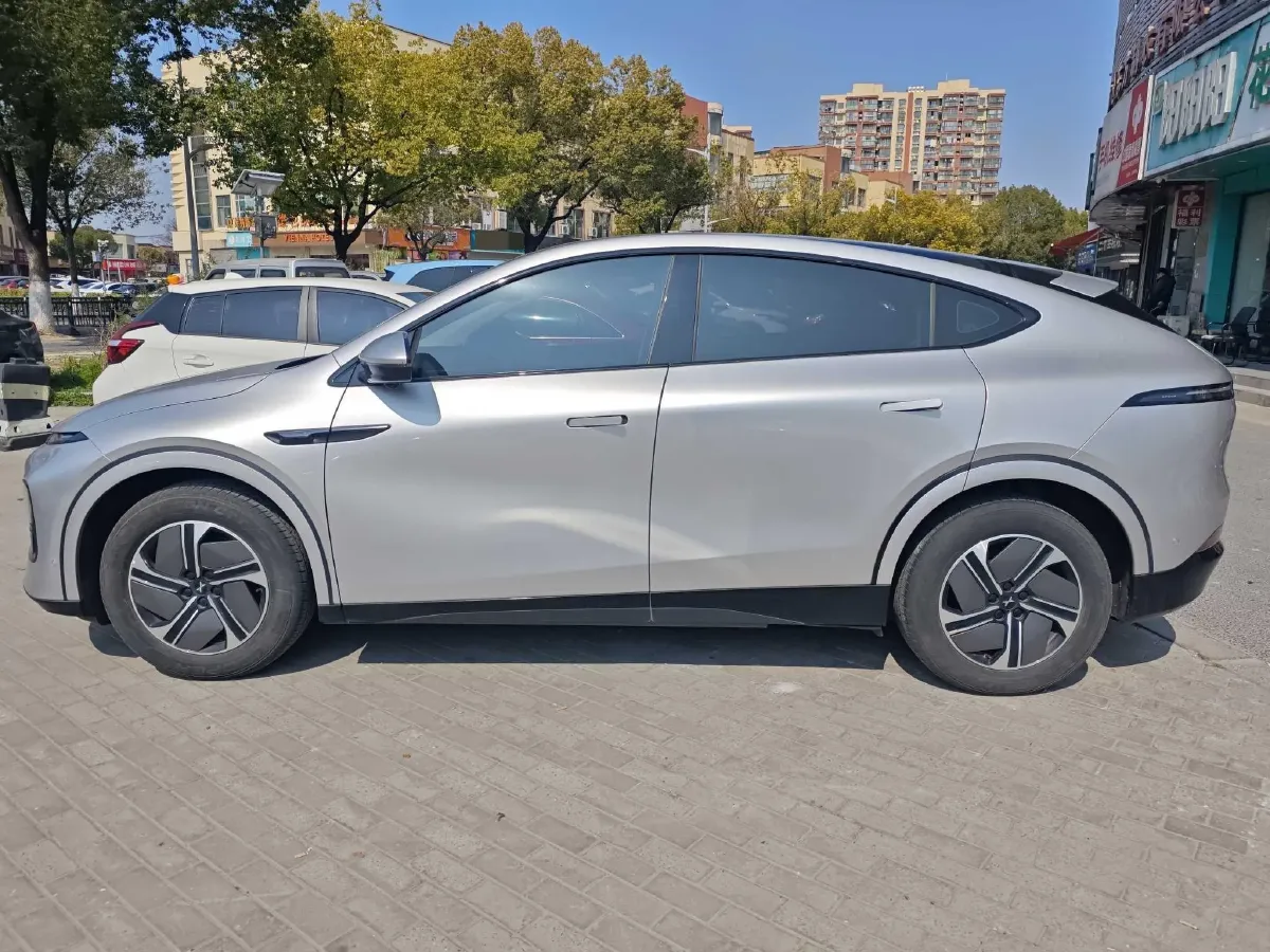 2024 Xpeng G6 BEV 66KWH,autocango,china used car exporter,china ev exporter,chinese used car exporter,chinese used ev exporter