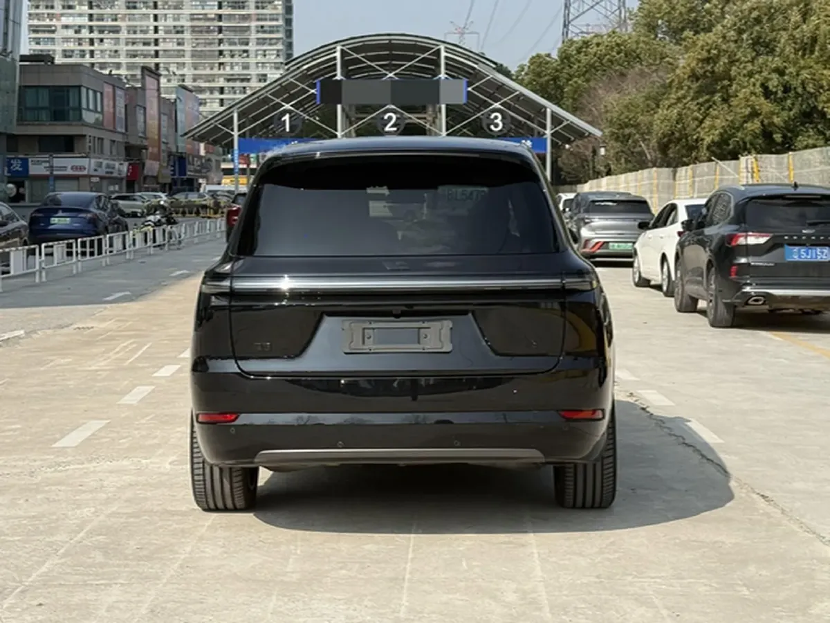 2024 Li L9 Range Extended 154HP REEV 52.3KWH,autocango,china used car exporter,china ev exporter,chinese used car exporter,chinese used ev exporter