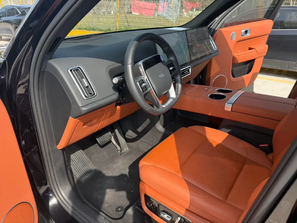 2024 Li L9 Range Extended 154HP REEV 52.3KWH,autocango,china used car exporter,china ev exporter,chinese used car exporter,chinese used ev exporter