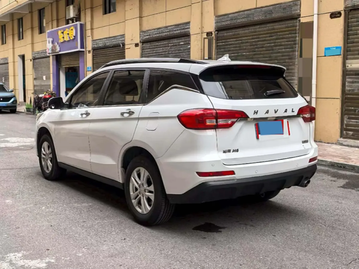 2019 Haval M6 1.5T 150HP L4 6MT,autocango,china used car exporter,china ev exporter,chinese used car exporter,chinese used ev exporter