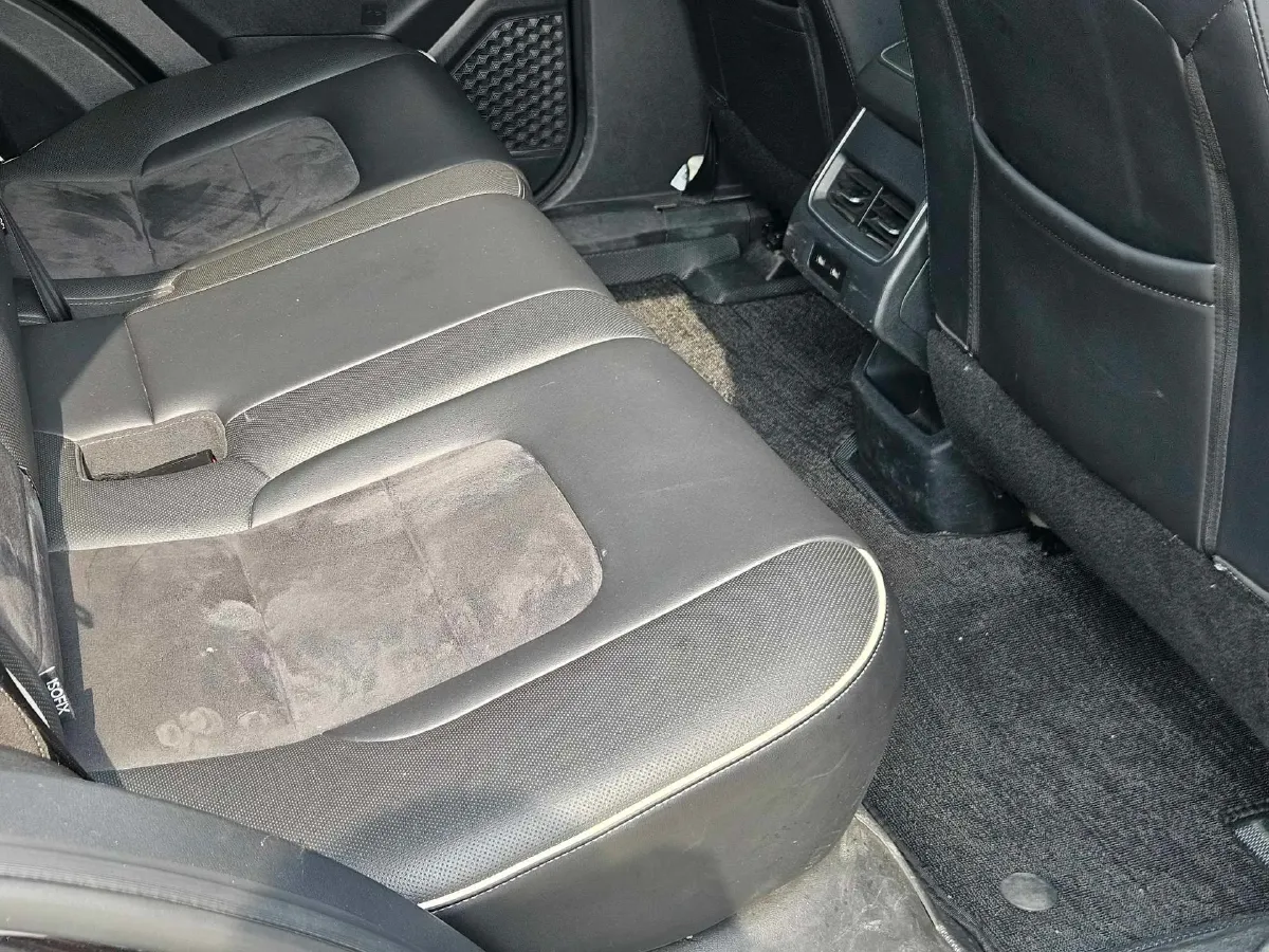 2021 Haval H6 1.5T 169HP L4 7DCT,autocango,china used car exporter,china ev exporter,chinese used car exporter,chinese used ev exporter