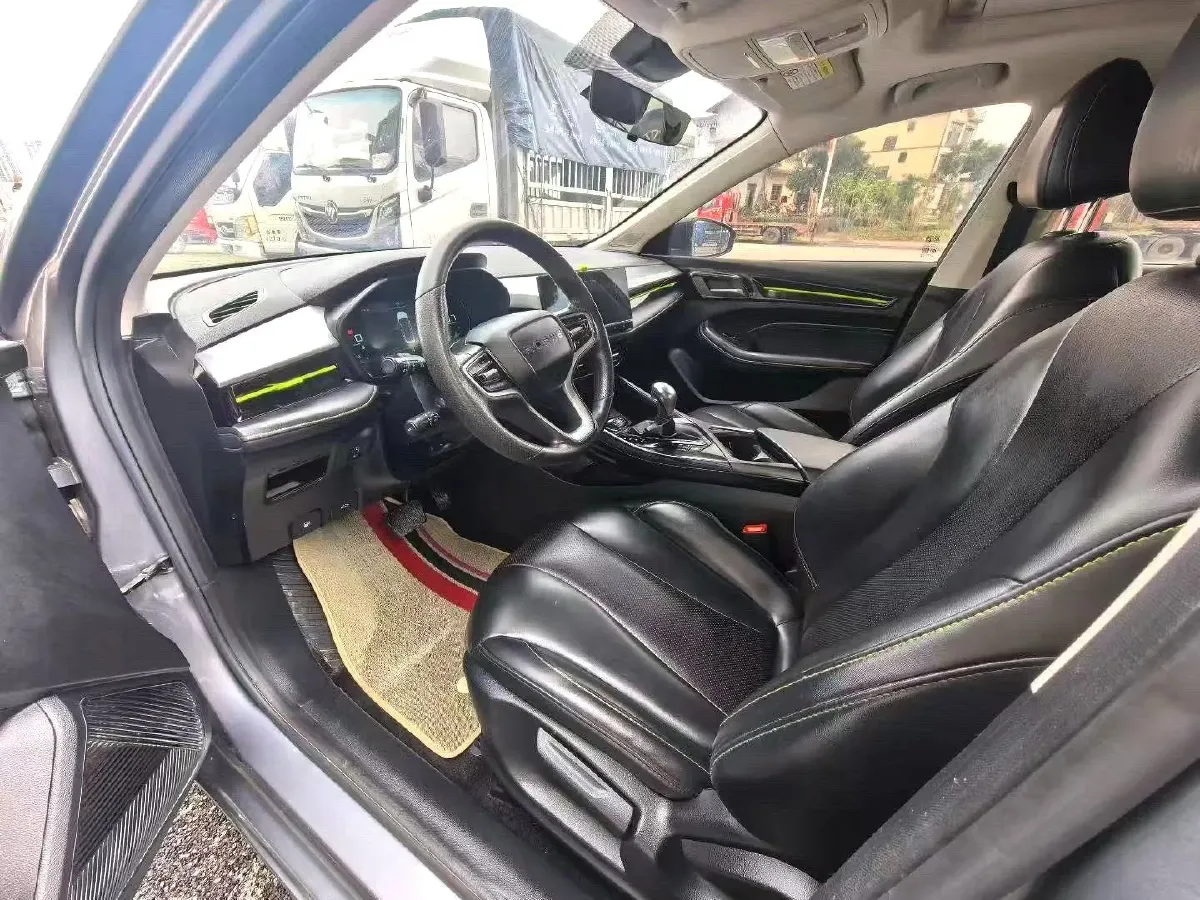 2021 Roewe i5 1.5L 120HP L4 CVT,autocango,china used car exporter,china ev exporter,chinese used car exporter,chinese used ev exporter