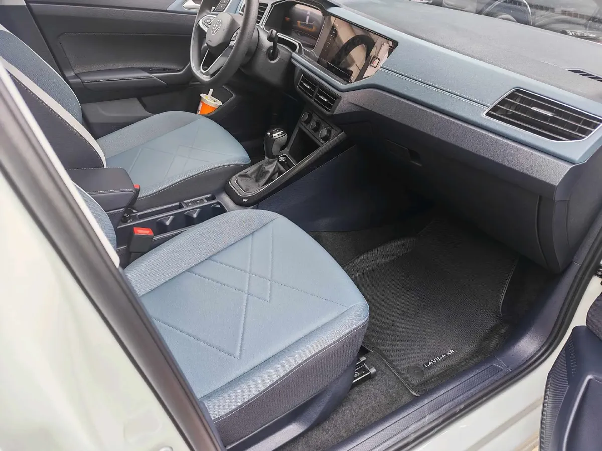 2025 Volkswagen Lavida 1.5L 110HP L4 6AT,autocango,china used car exporter,china ev exporter,chinese used car exporter,chinese used ev exporter