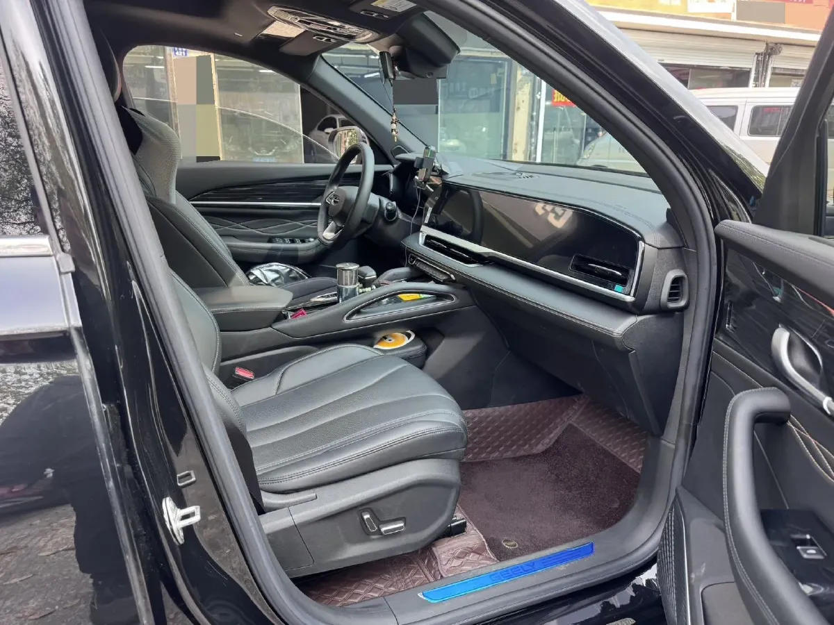 2024 Geely Monjaro 2.0T 218HP L4 7DCT,autocango,china used car exporter,china ev exporter,chinese used car exporter,chinese used ev exporter