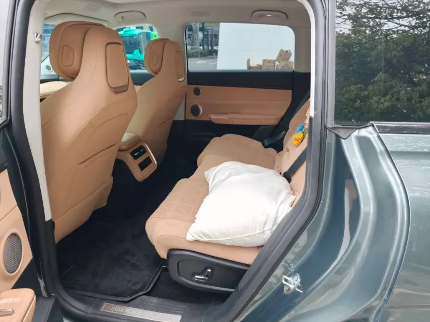 2024 Exceed Sterra ET REEV 156HP REEV 32KWH,autocango,china used car exporter,china ev exporter,chinese used car exporter,chinese used ev exporter