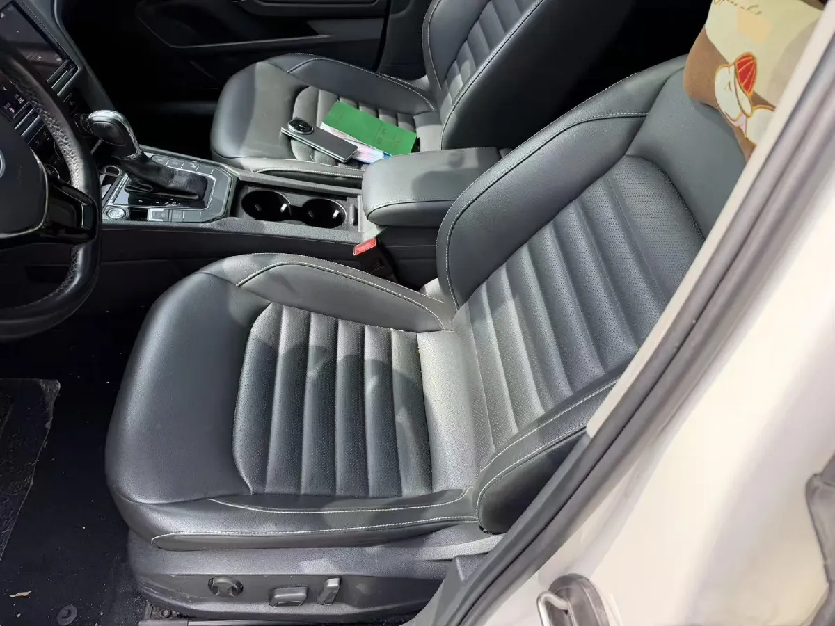 2019 Volkswagen Passat 1.4T 150HP L4 7DCT,autocango,china used car exporter,china ev exporter,chinese used car exporter,chinese used ev exporter