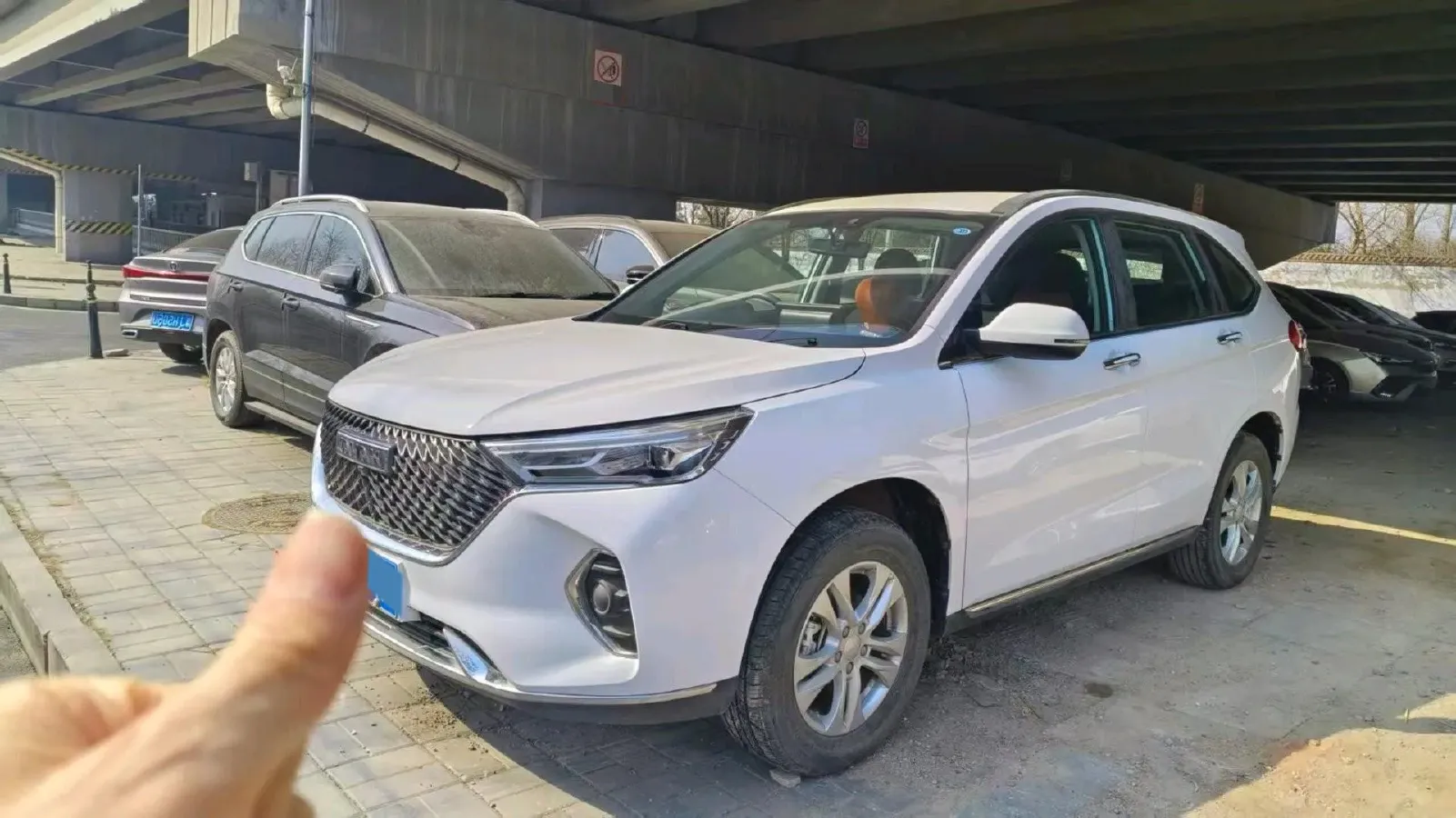 2021 Haval M6 1.5T 150HP L4 7DCT,autocango,china used car exporter,china ev exporter,chinese used car exporter,chinese used ev exporter