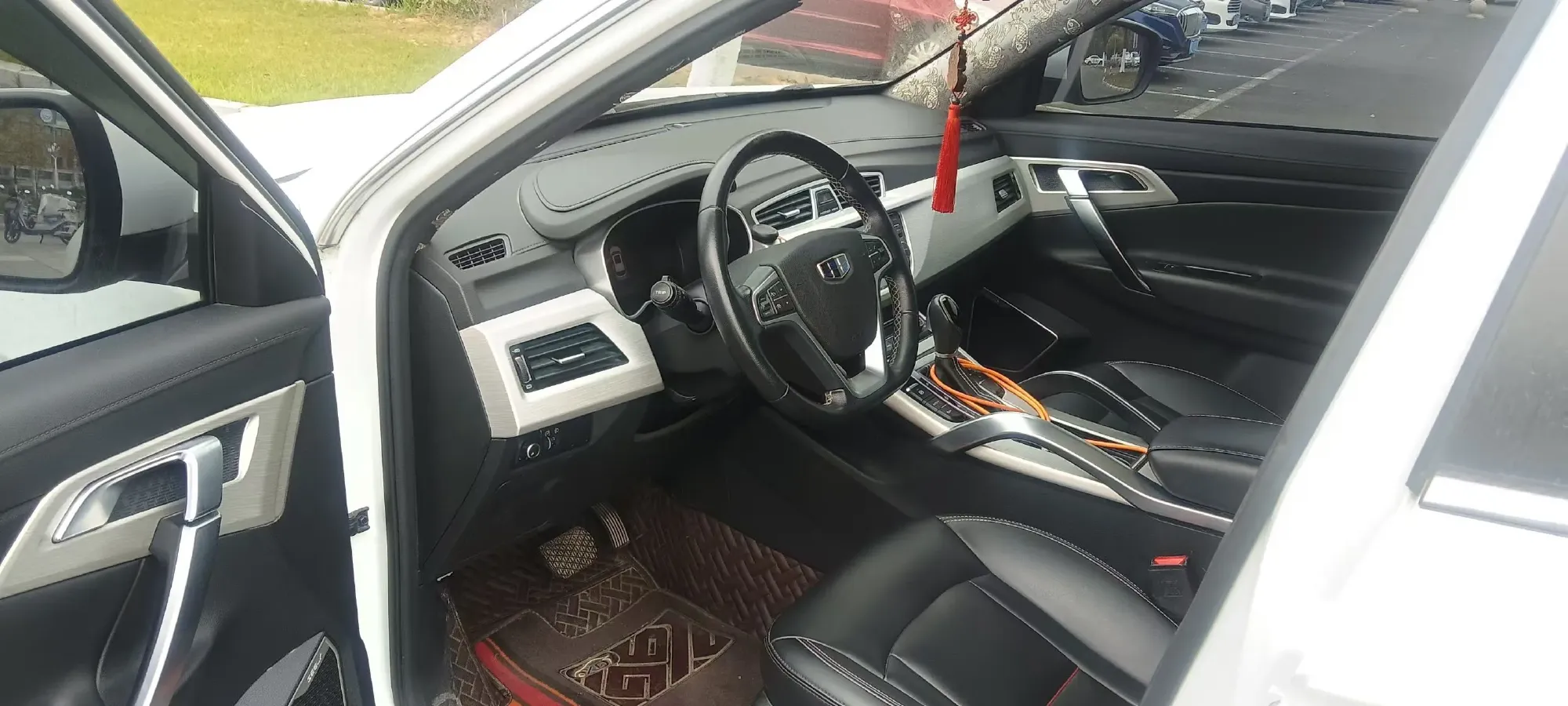 2018 Geely Azkarra 1.8T 184HP L4 6AT,autocango,china used car exporter,china ev exporter,chinese used car exporter,chinese used ev exporter