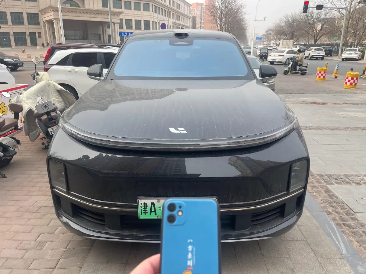 2025 Li L8 Range Extended 154HP REEV,autocango,china used car exporter,china ev exporter,chinese used car exporter,chinese used ev exporter