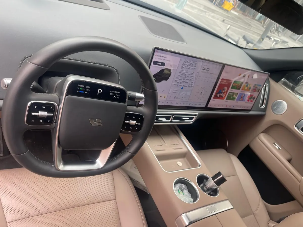 2025 Li L8 Range Extended 154HP REEV,autocango,china used car exporter,china ev exporter,chinese used car exporter,chinese used ev exporter