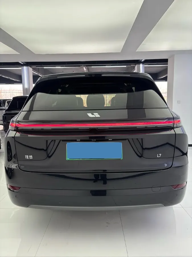 2024 Li L8 Range Extended 154HP REEV 42.8KWH,autocango,china used car exporter,china ev exporter,chinese used car exporter,chinese used ev exporter
